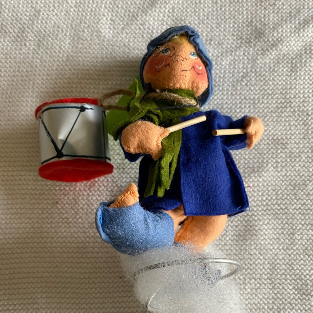 Annalee drummer doll new with tags
